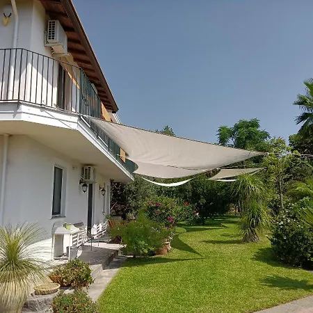 Vittoria Holiday home *